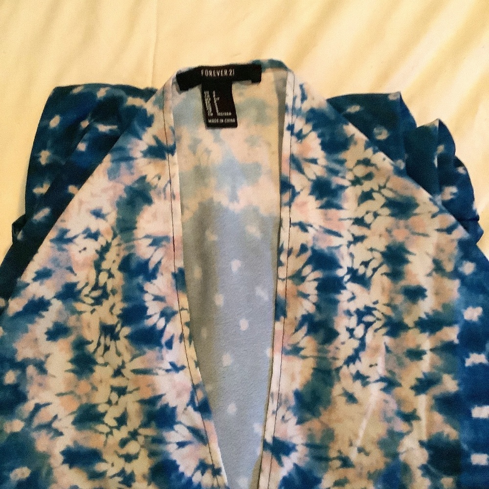 Forever 21 open front duster.
